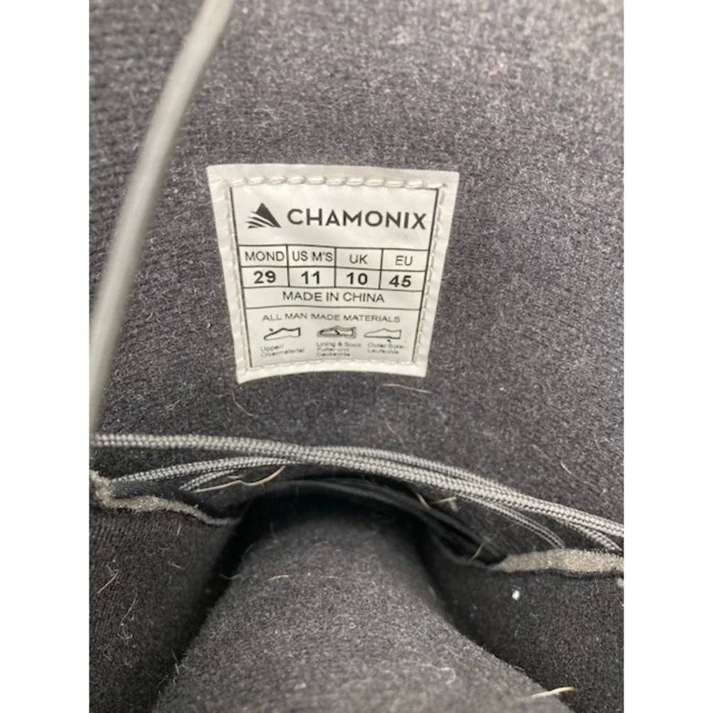Chamonix Mens Snow Boarding Boots 11 Very Good Condition